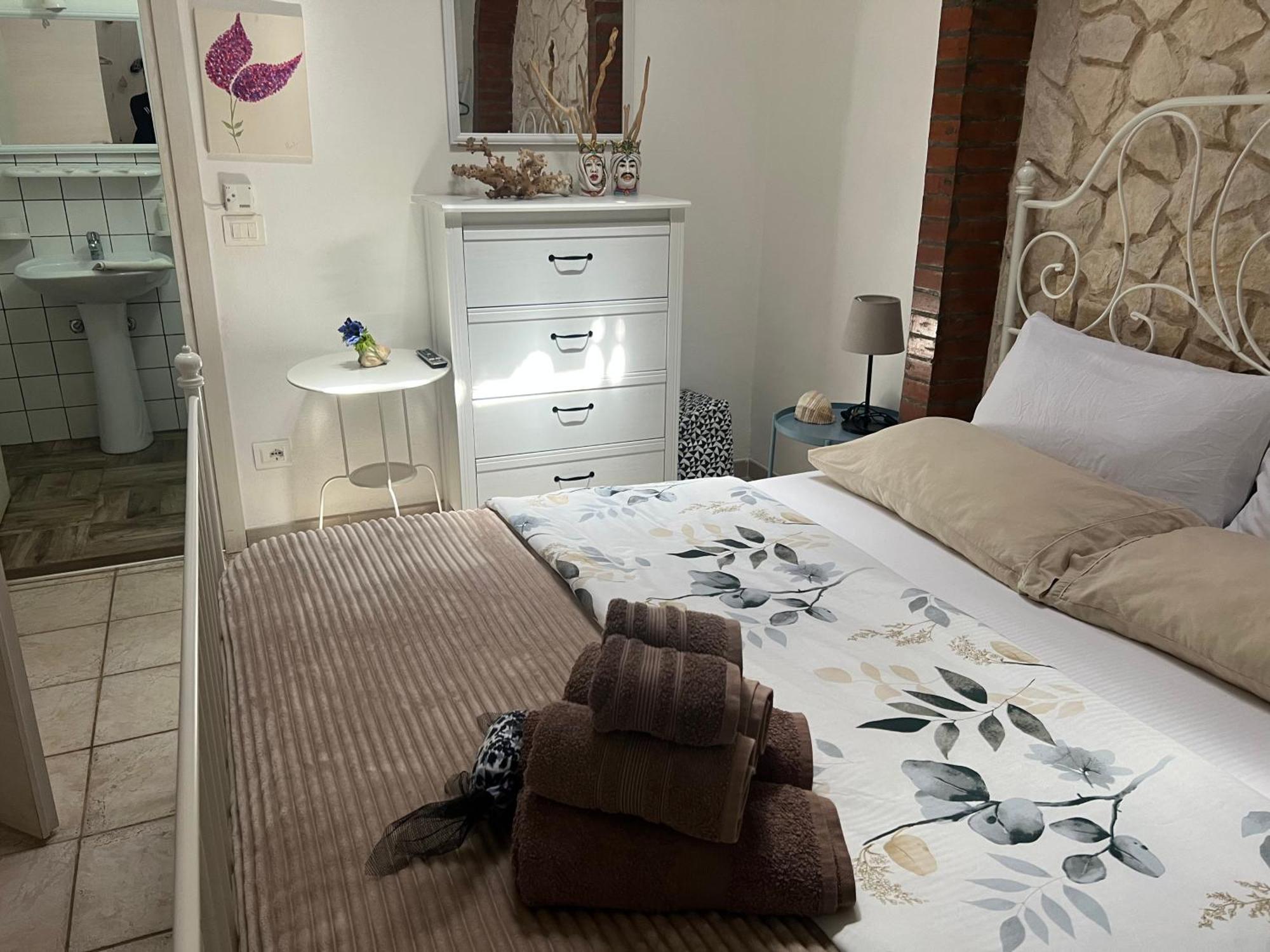 Cozzo Spadaro B&B Portopalo Di Capo Passero Экстерьер фото